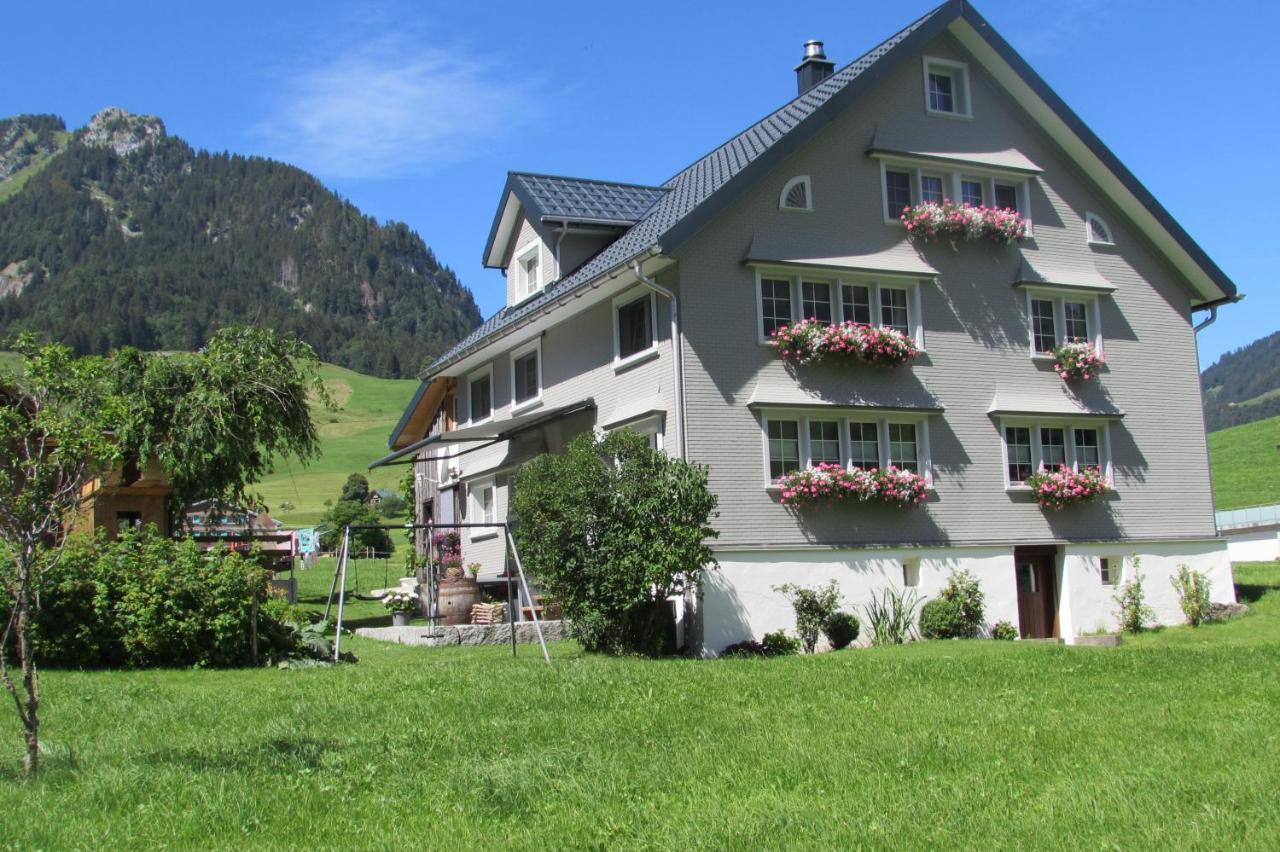 Wies Stein  ภายนอก รูปภาพ